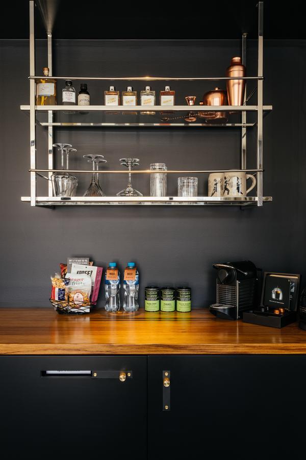 Macq 01 Hotel Hobart Ngoại thất bức ảnh A wall-mounted kitchen rack